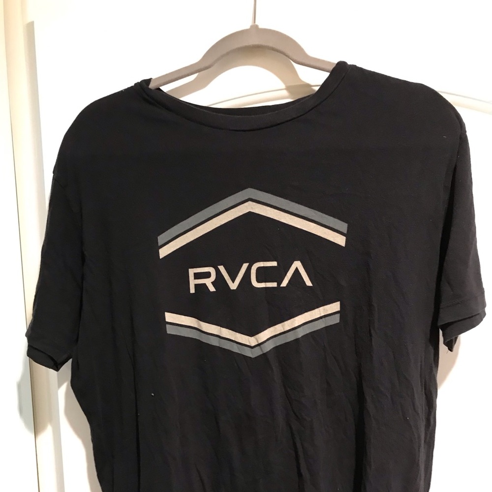 RVCA t-shirt